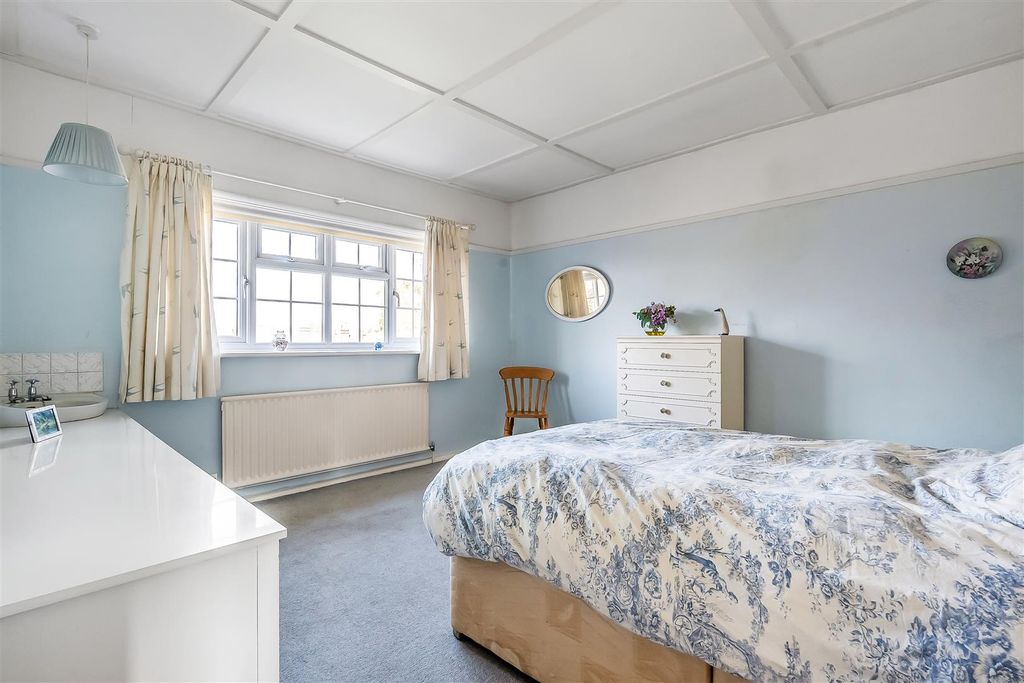 Additional image 17 of 4 bed detached house for saleRectory Close, Ashtead KT21