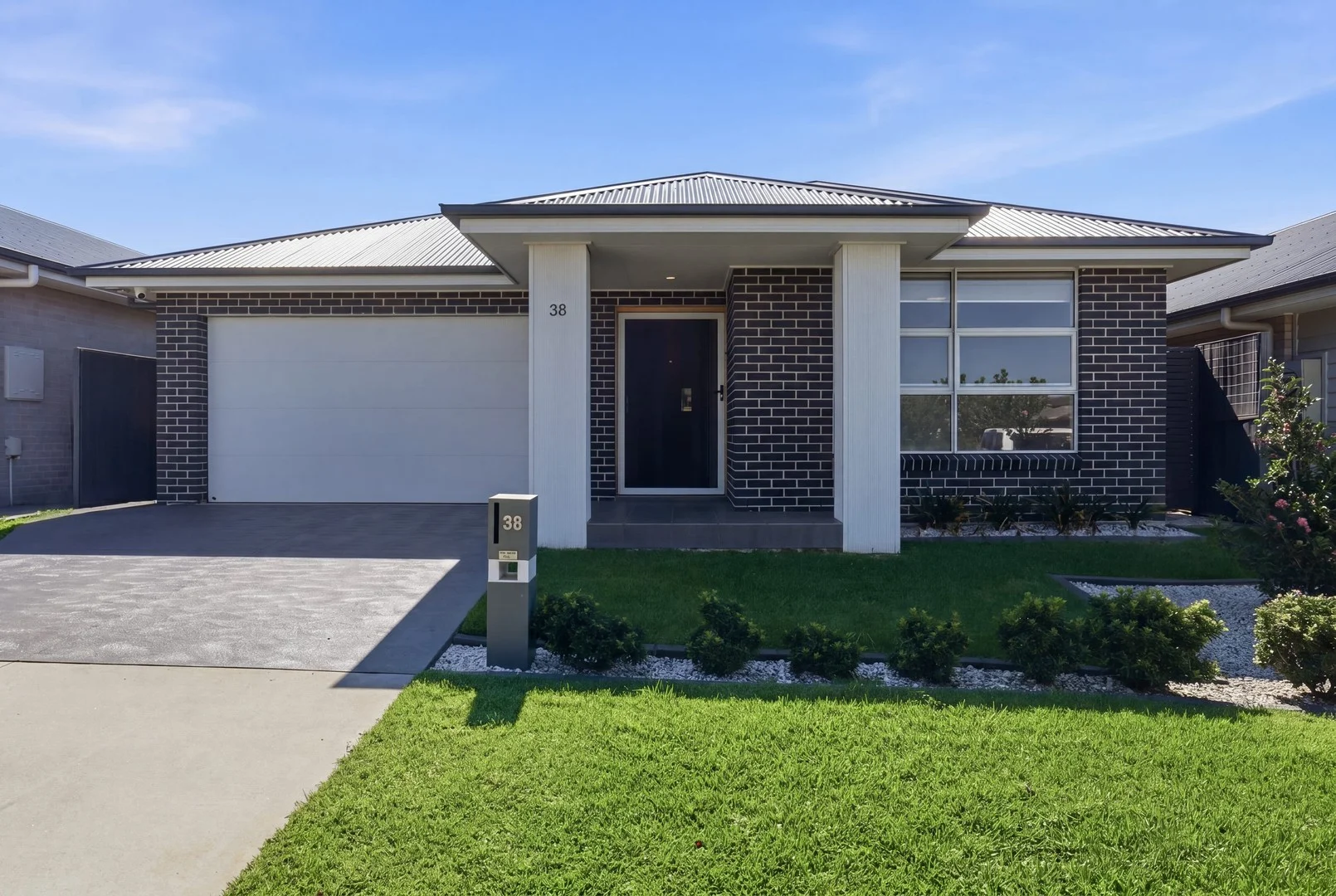 38 Fleece Loop, Oran Park NSW 2570