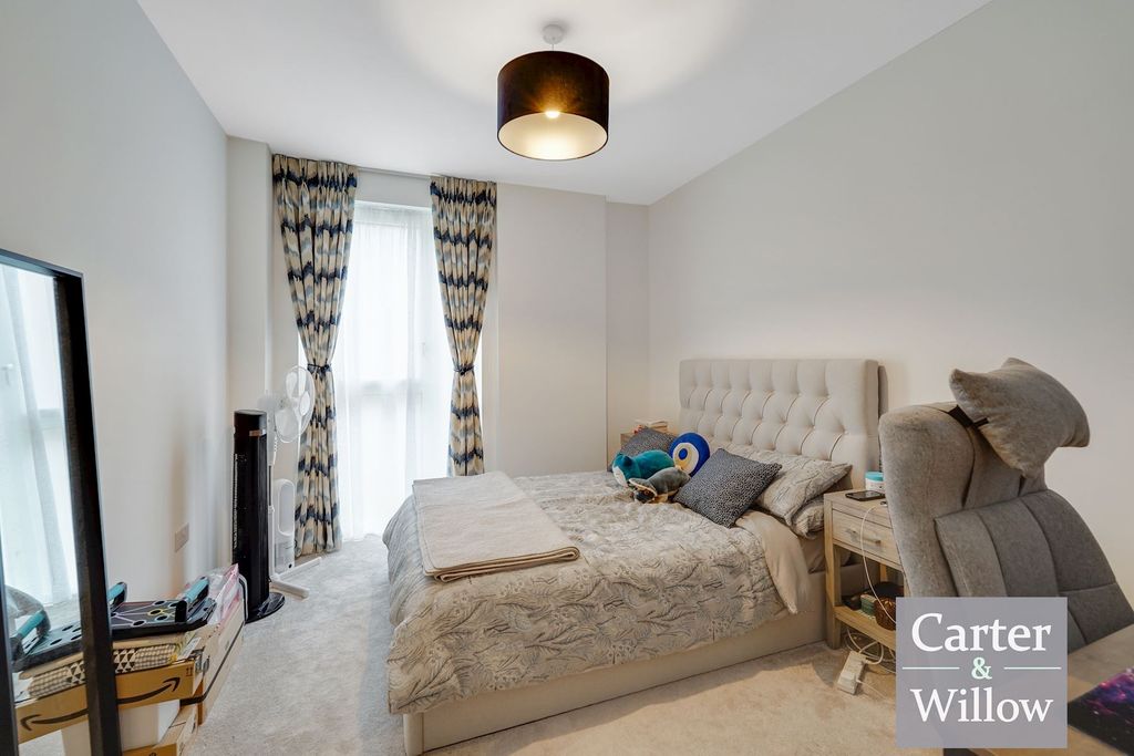 Additional image 11 of 3 bed flat for saleO'leary Mansions, Kings Hill, Barking IG11