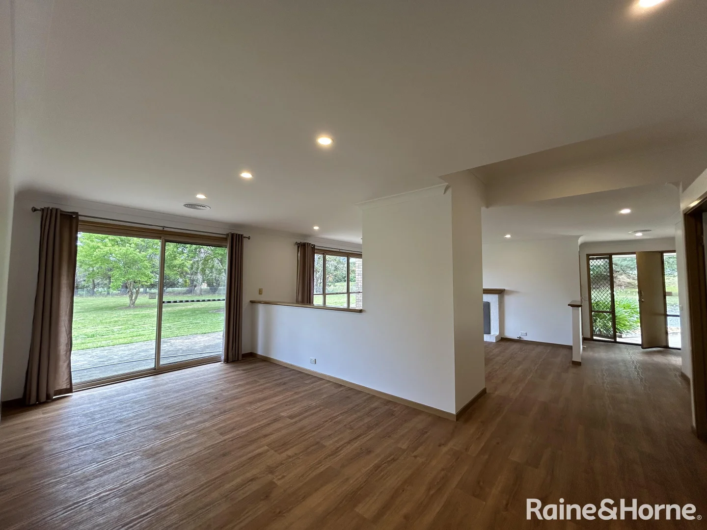 Additional image 5 of 2 Bedford Place, Burradoo NSW 2576