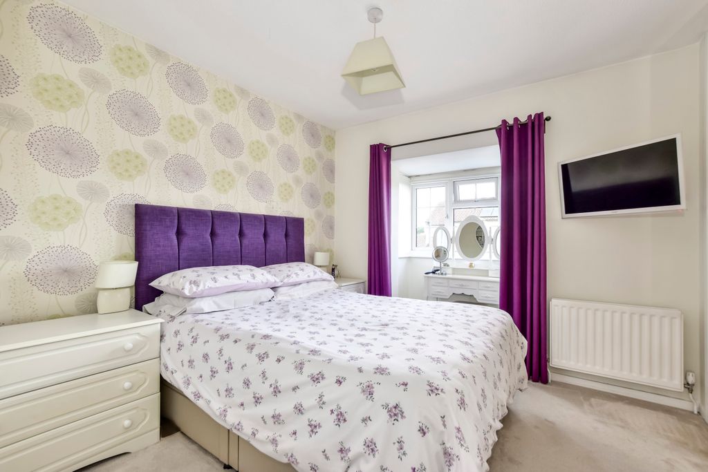 Additional image 15 of 4 bed semi-detached house for saleMargaret Close, Abbots Langley WD5