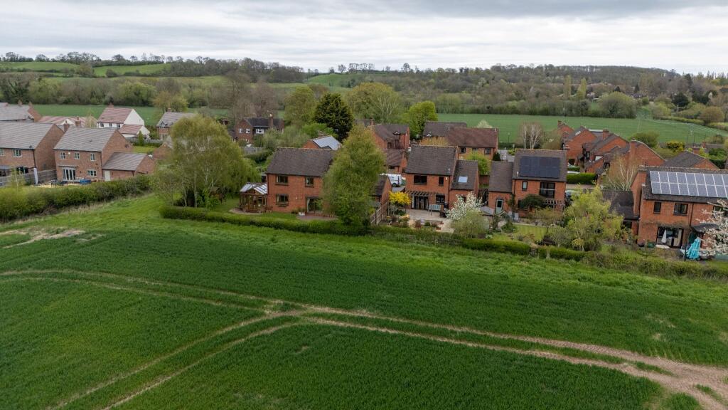 Additional image 2 of Nightingale Close, Great Alne, Alcester, B49