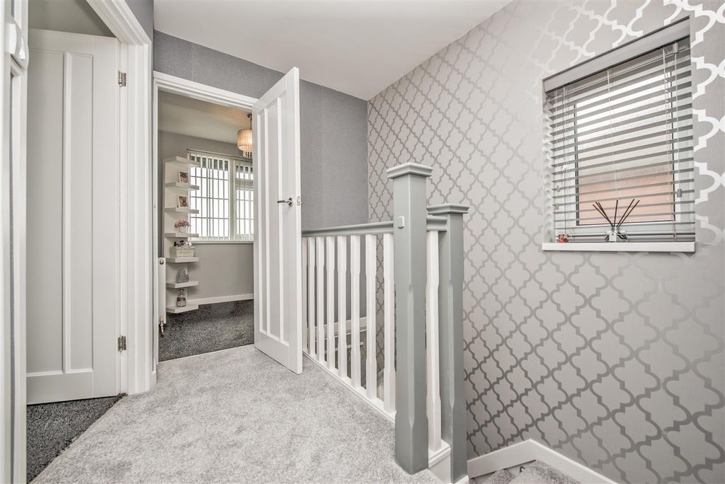 Additional image 23 of 3 bed semi-detached house for saleWhitehall Road, Wortley, Leeds LS12