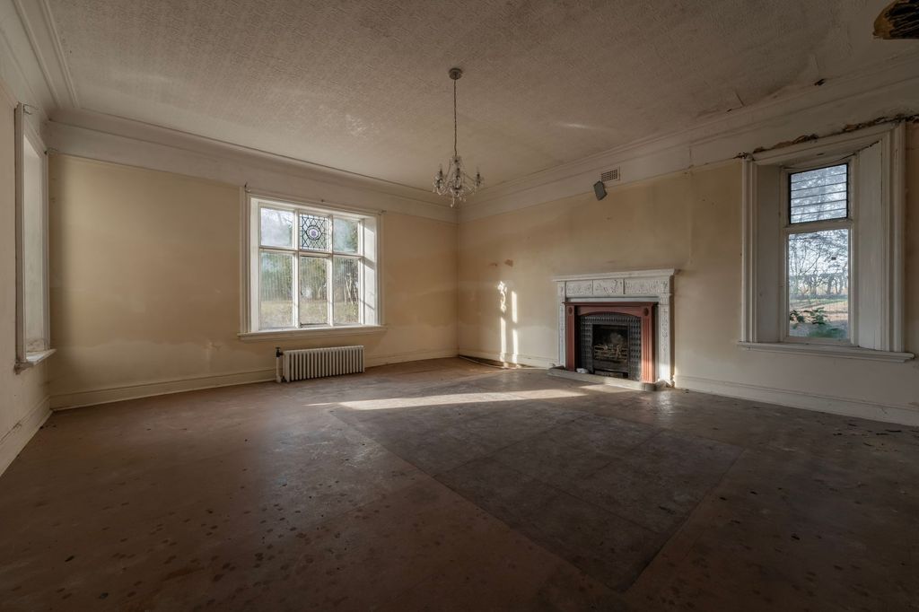 Additional image 4 of 8 bed property for saleEllingham Road, Attleborough NR17
