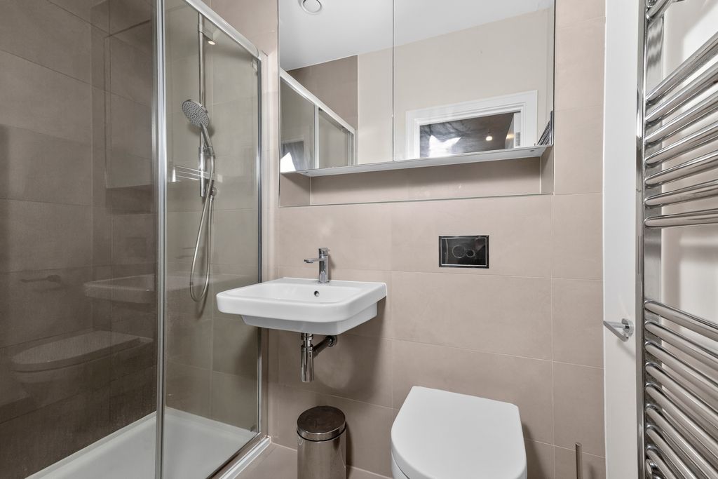 Additional image 14 of 5 bed semi-detached house for saleChamplain Street, Reading RG2