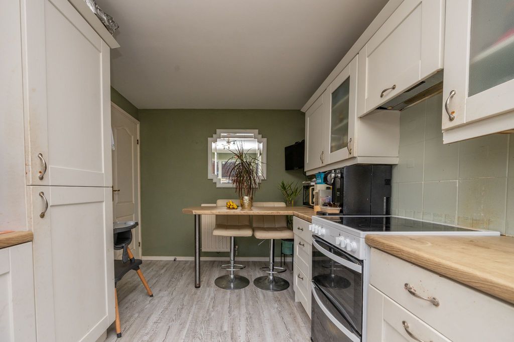 Additional image 9 of 4 bed detached house for saleEclipse Road, Alcester B49