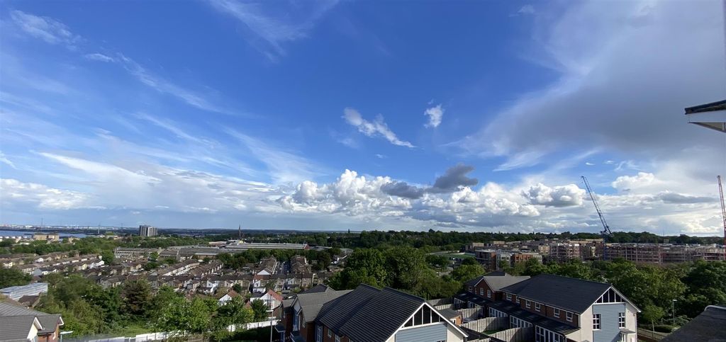 Additional image 2 of 2 bed flat for saleMorris Drive, Belvedere DA17