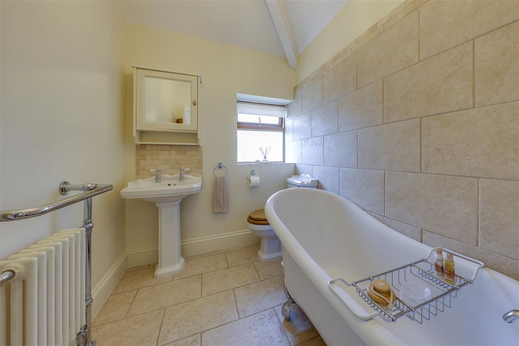 Additional image 26 of 4 bed detached house for saleRochdale Road, Bacup, Rossendale OL13