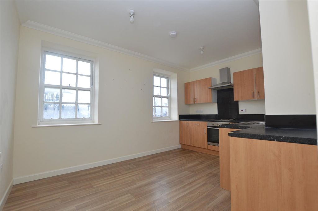 Additional image 7 of 2 bed flat for saleHigh Street, Attleborough NR17