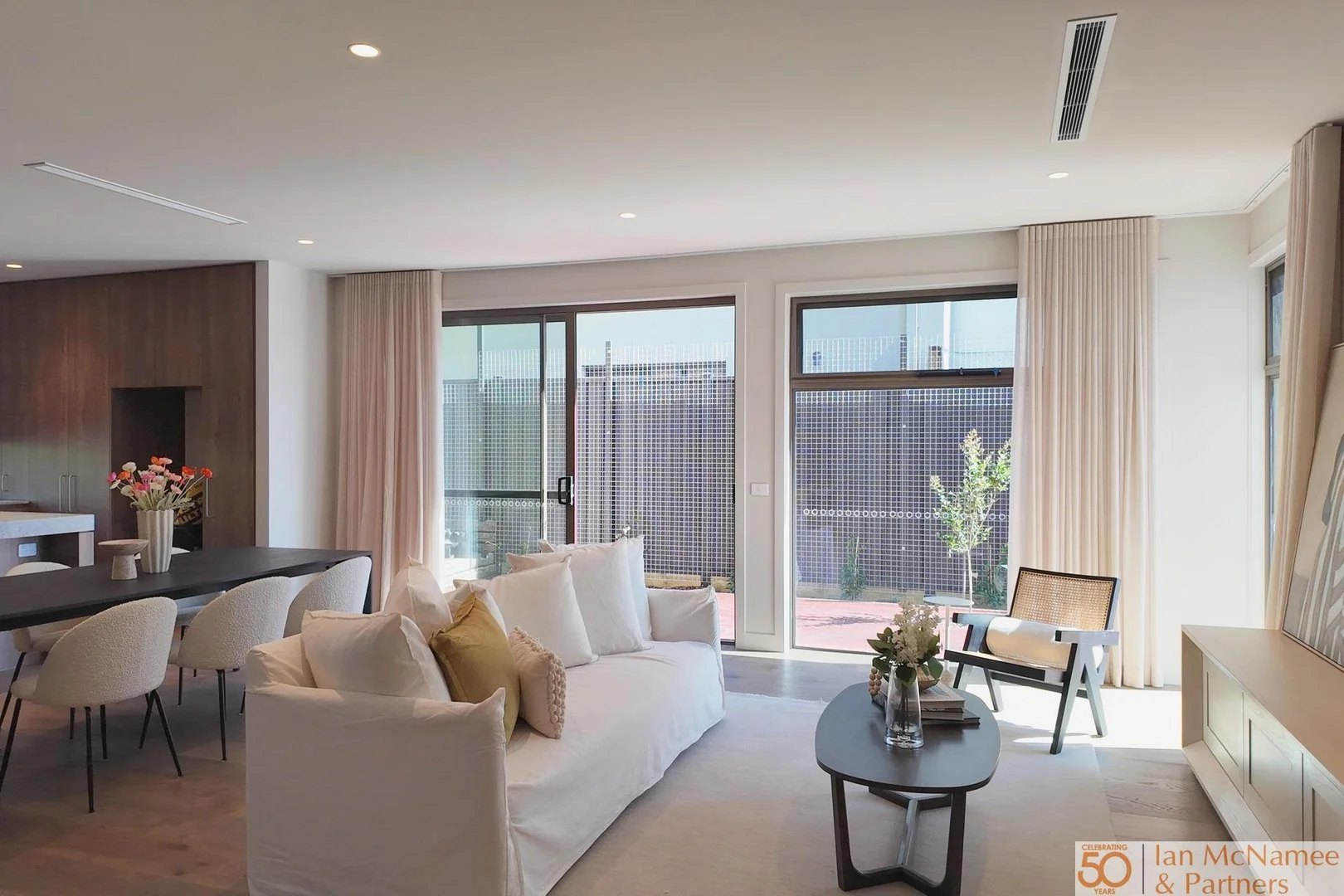 Additional image 5 of 2/59-61 Vasey Crescent, Campbell ACT 2612