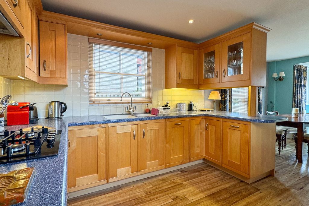 Additional image 5 of 3 bed end terrace house for saleEdward Terrace, Alresford SO24
