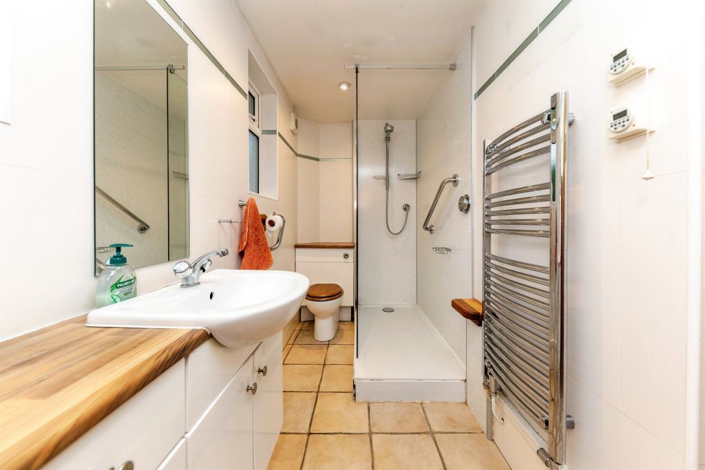 Additional image 12 of 3 bed detached bungalow for saleHitchin Street, Baldock SG7