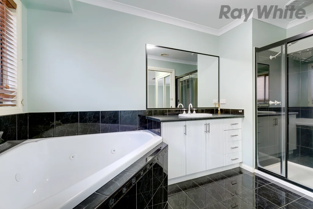 Additional image 8 of 23 Martens Court, Taylors Lakes VIC 3038