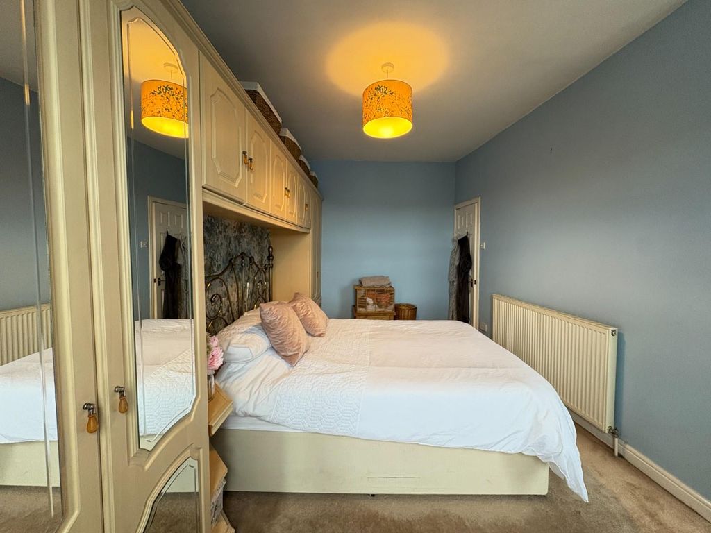 Additional image 15 of 4 bed terraced house for saleHigh Street, Hanging Heaton, Batley WF17