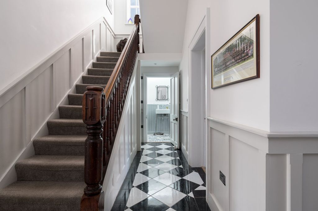 Additional image 12 of 7 bed detached house for saleGoldington Road, Bedford MK40