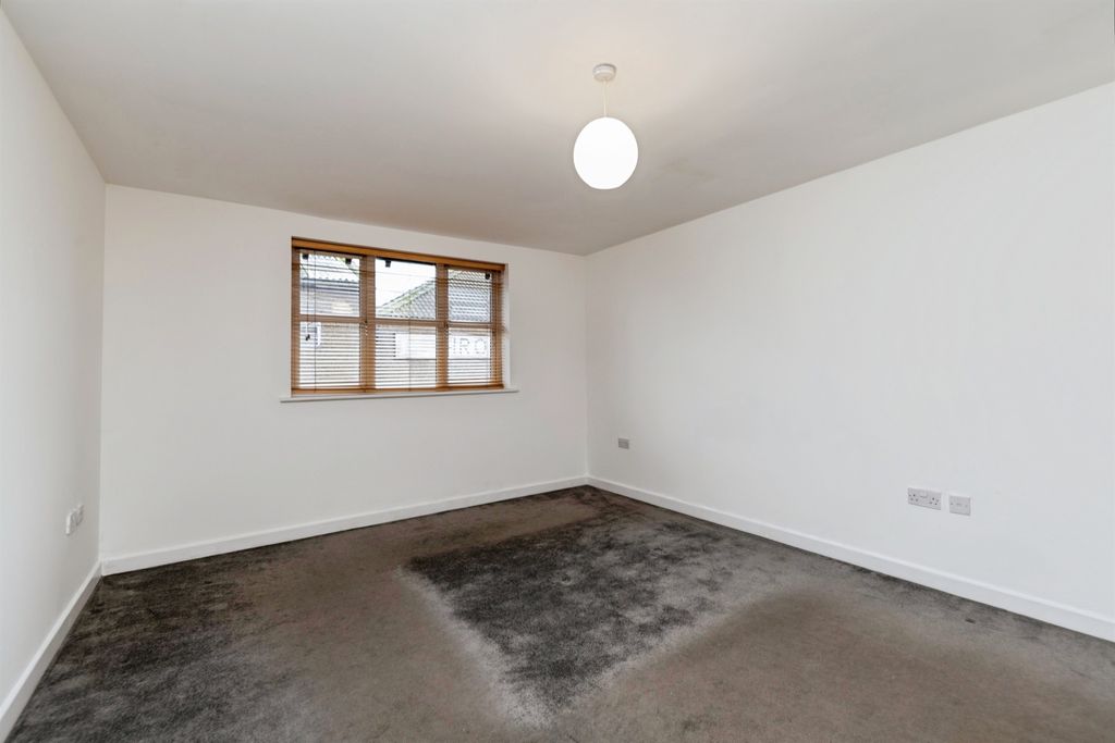 Additional image 11 of 1 bed flat for saleBirds Hill, Letchworth Garden City SG6