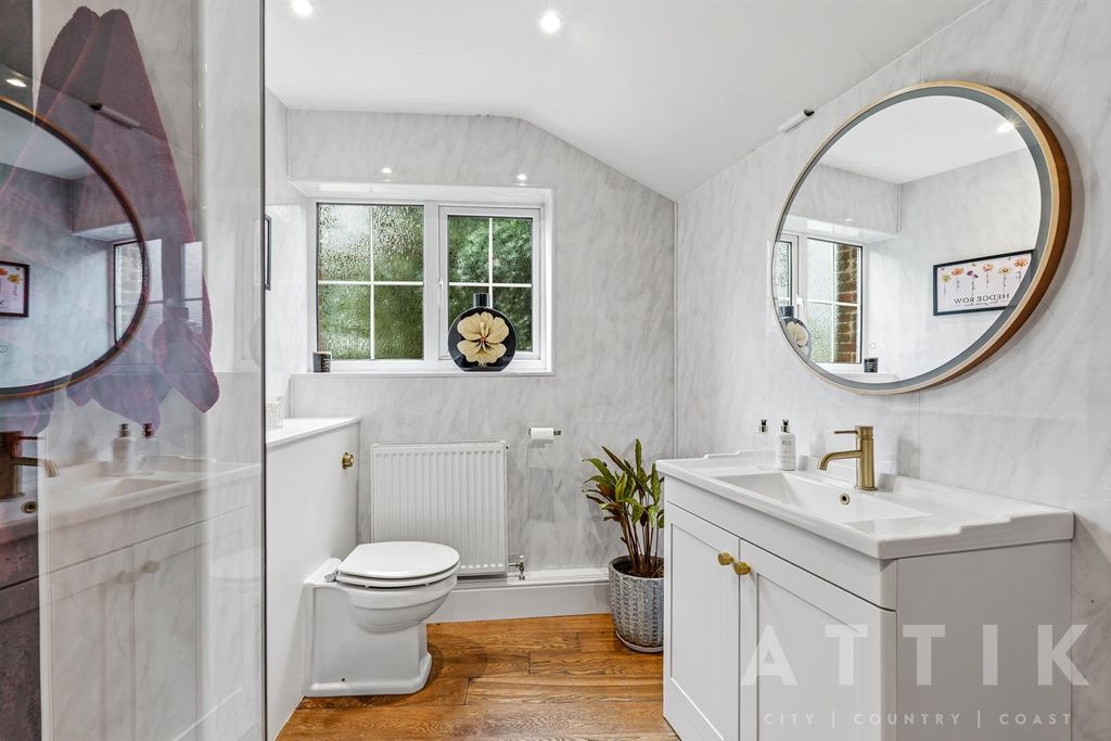 Additional image 35 of 5 bed equestrian for saleBarnaby Green, Wangford, Beccles NR34