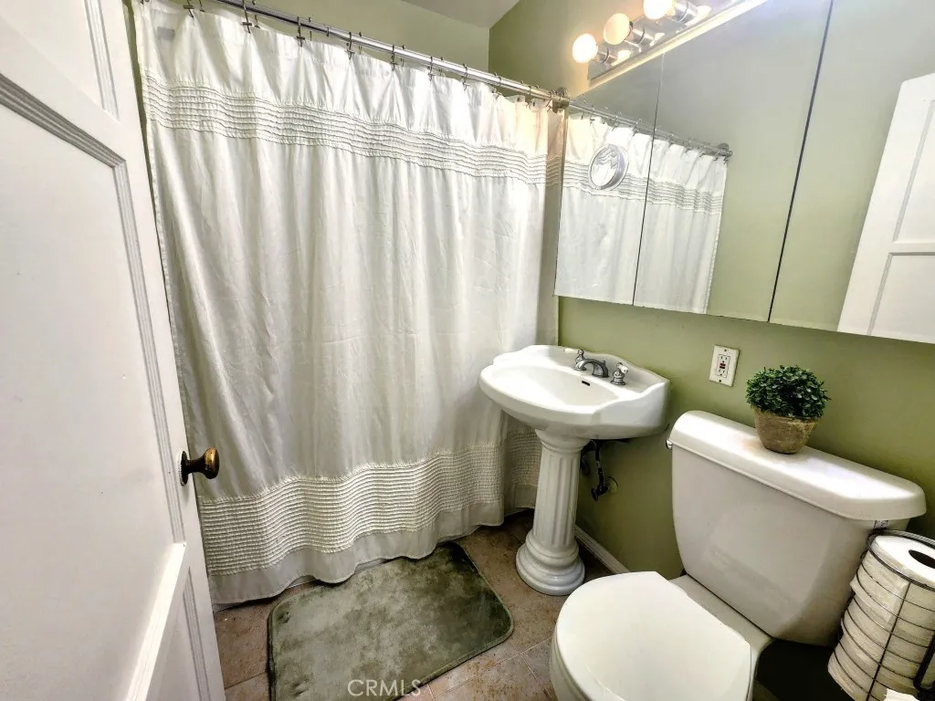 Additional image 53 of 7607 Goddard Ave, Los Angeles, CA 90045