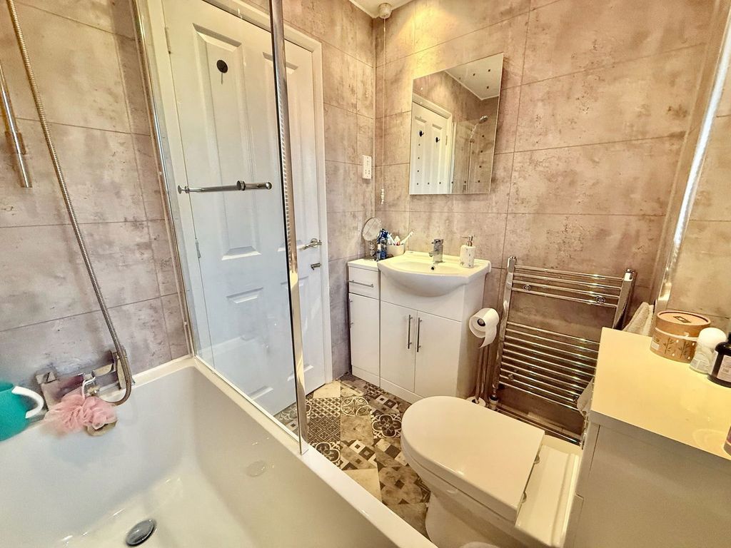 Additional image 19 of 4 bed detached house for saleConstantine Way, Bilston WV14