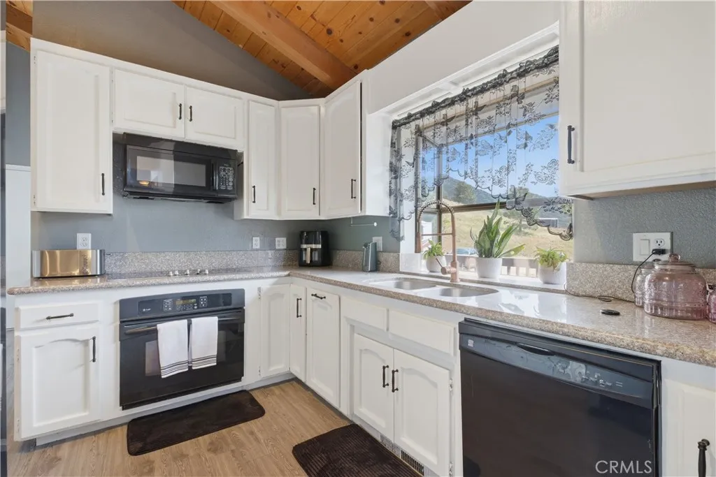 Additional image 49 of 26201 Cumberland Rd, Tehachapi, CA 93561
