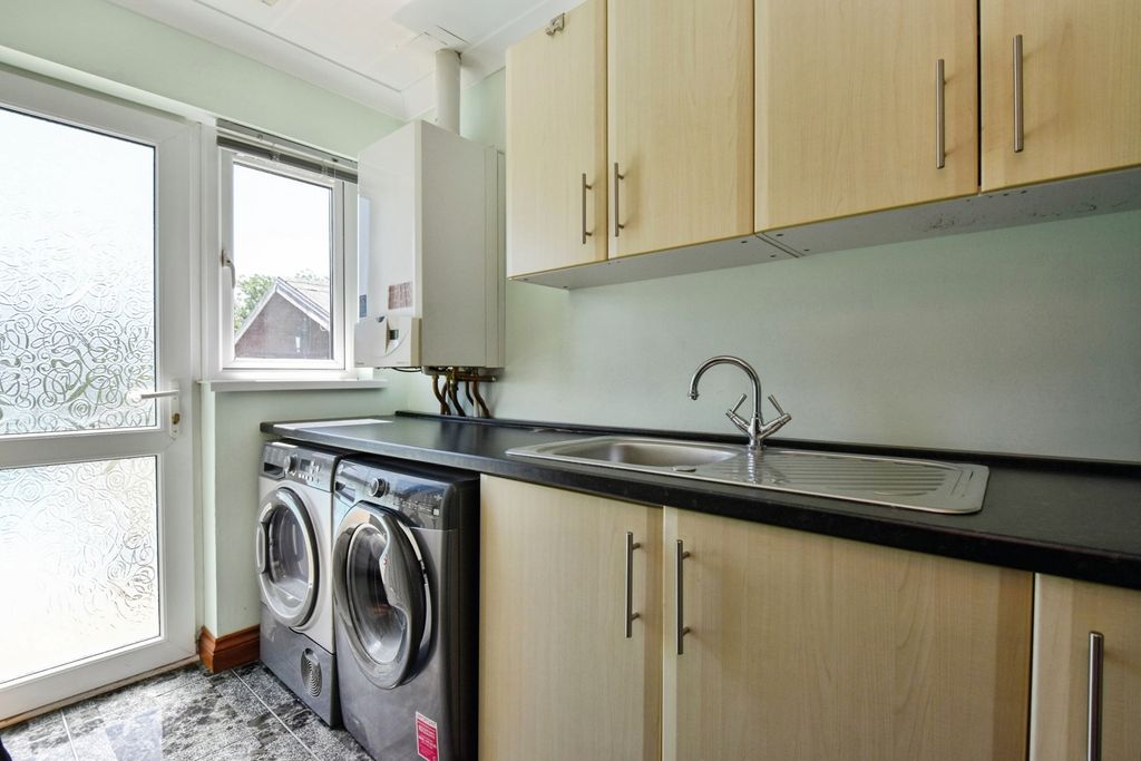 Additional image 17 of 5 bed detached house for saleWernoleu Road, Betws, Ammanford, Carmarthenshire SA18