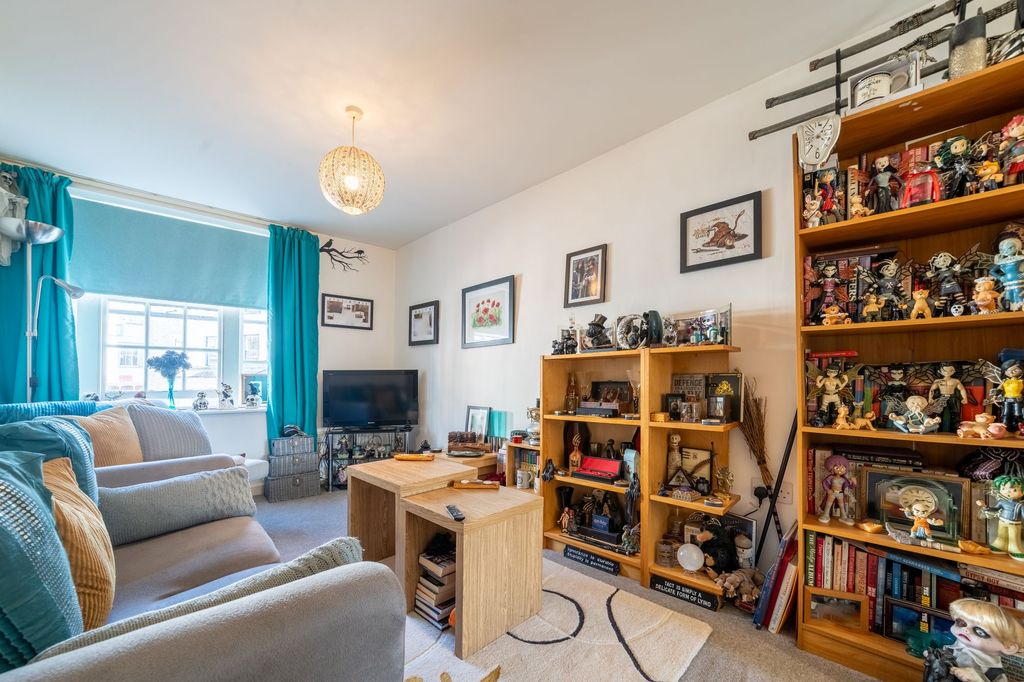 Additional image 5 of 1 bed flat for saleFlat 1 27-29 Market Place, Kendal LA9