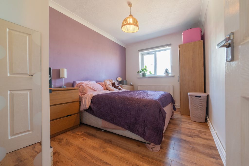 Additional image 17 of 2 bed flat for saleStacey Court, Roath CF24