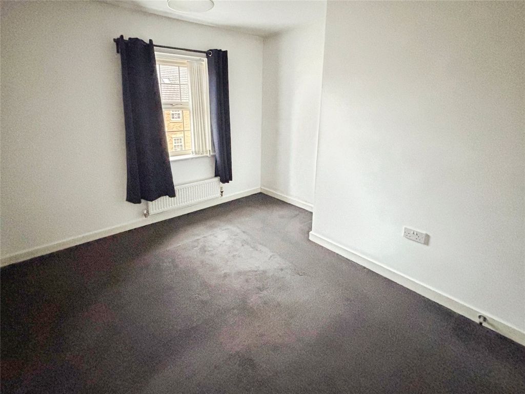 Additional image 7 of 2 bed flat for saleFarnley Road, Woodfield Plantation, Doncaster, South Yorkshire DN4