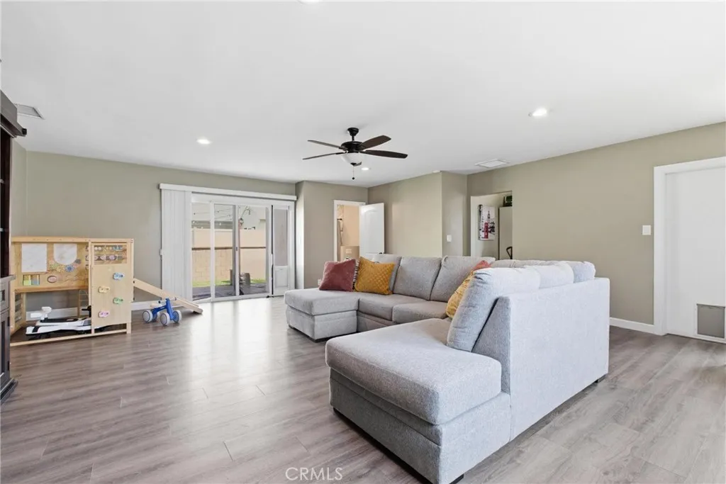 Additional image 26 of 3403 Roxanne Ave, Long Beach, CA 90808