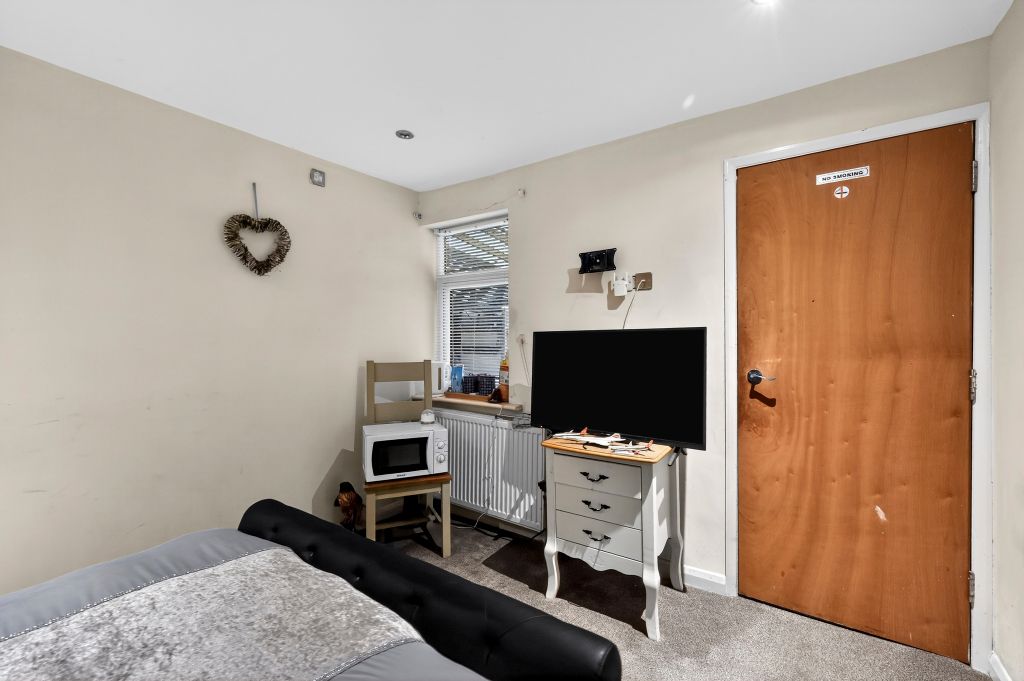 Additional image 23 of 9 bed semi-detached house for saleMain Street, Alfreton DE55