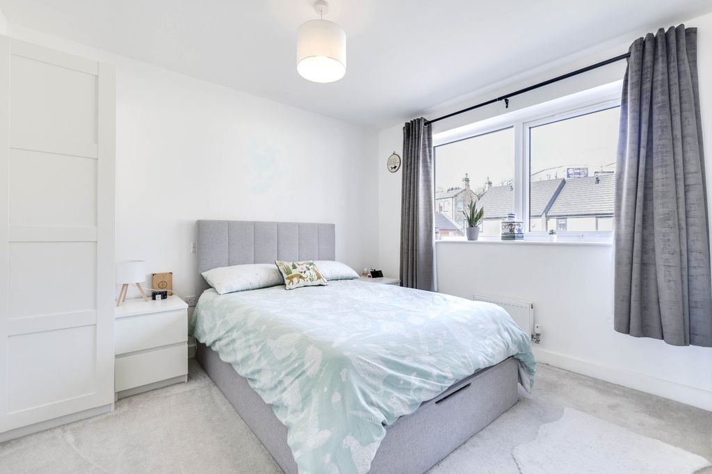 Additional image 13 of 3 bed end terrace house for salePark Meadow Lane, Farnley, Leeds, West Yorkshire LS12