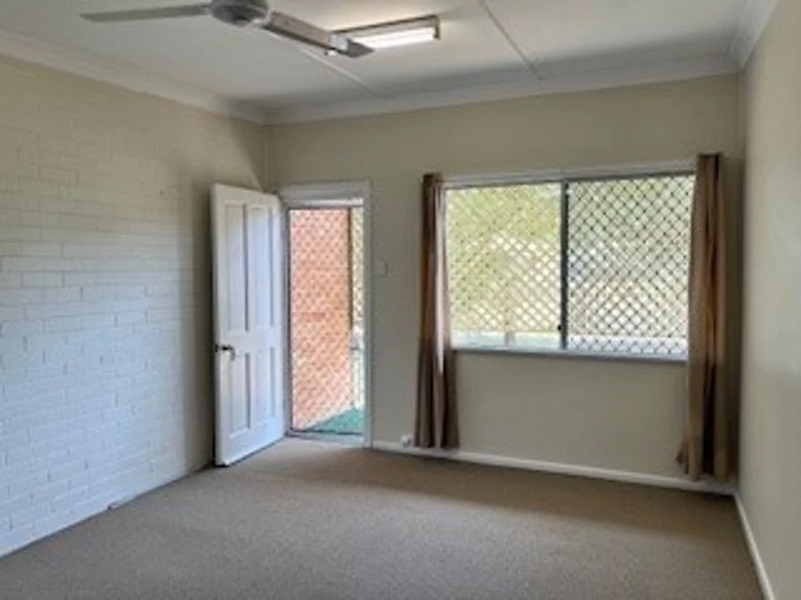Additional image 3 of 2/3 Swift Street, Slade Point QLD 4740