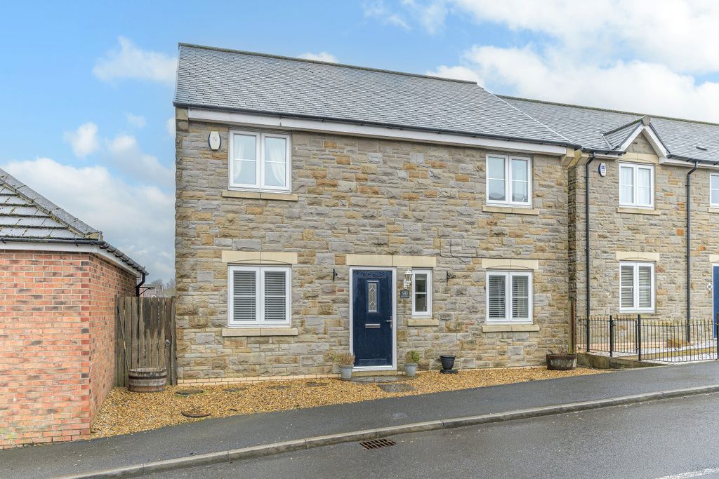 4 bed detached house for saleTyelaw Meadows, Shilbottle, Alnwick, Northumberland NE66