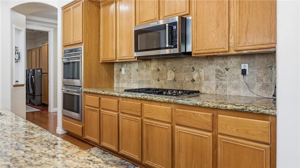 Additional image 6 of 16693 Weeping Willow Dr, Riverside, CA 92503
