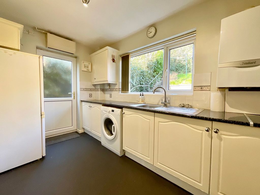 Additional image 7 of 3 bed semi-detached house for saleOakdale Close, Caerleon, Newport NP18