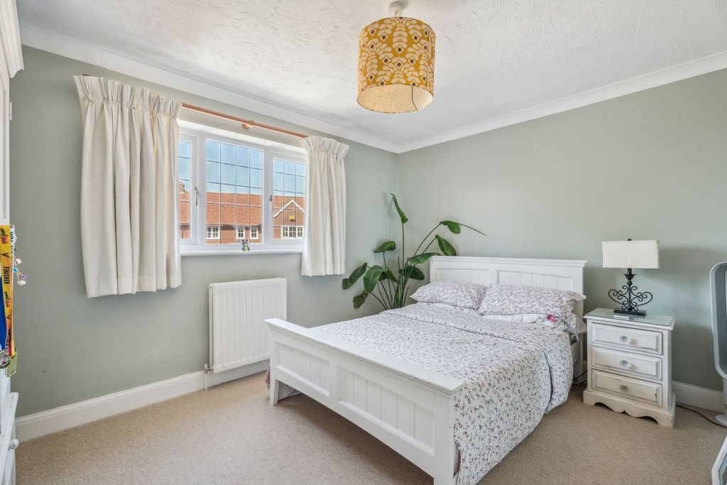 Additional image 11 of 4 bed detached house for saleThe Glebe, Weston Turville HP22
