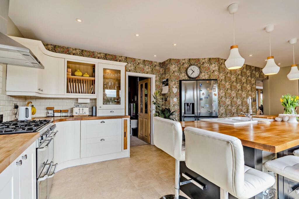 Hagley Road, Halesowen, B63 photo 4