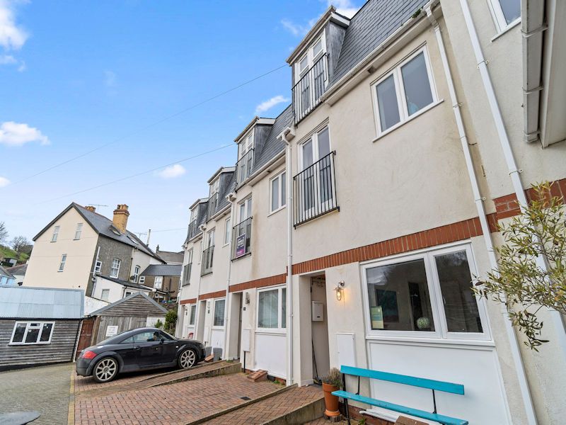 4 bed town house for saleAberdovey LL35