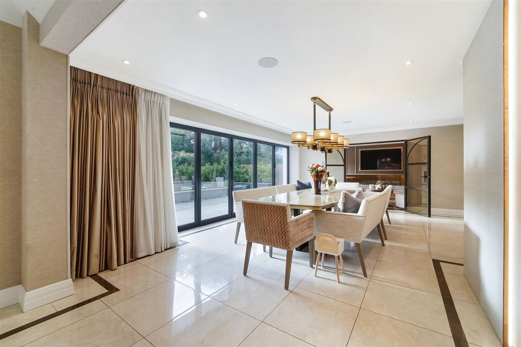 Additional image 11 of 5 bed detached house for saleWoodmansterne Lane, Banstead SM7