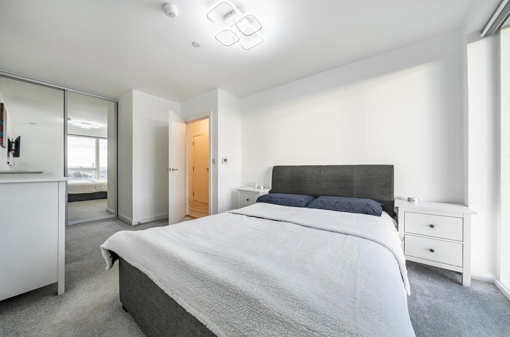 Additional image 10 of 2 bed flat for saleAlderton Court, Regal Walk, Bexleyheath DA6