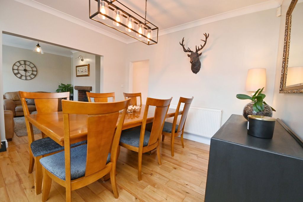 Additional image 8 of 5 bed detached house for saleSummer Lane, Royston, Barnsley S71