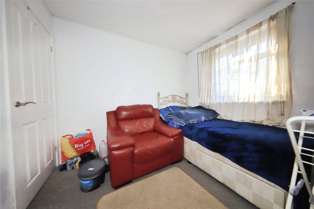 Additional image 12 of 4 bed detached house for saleBabors Field, Bilston, West Midlands WV14