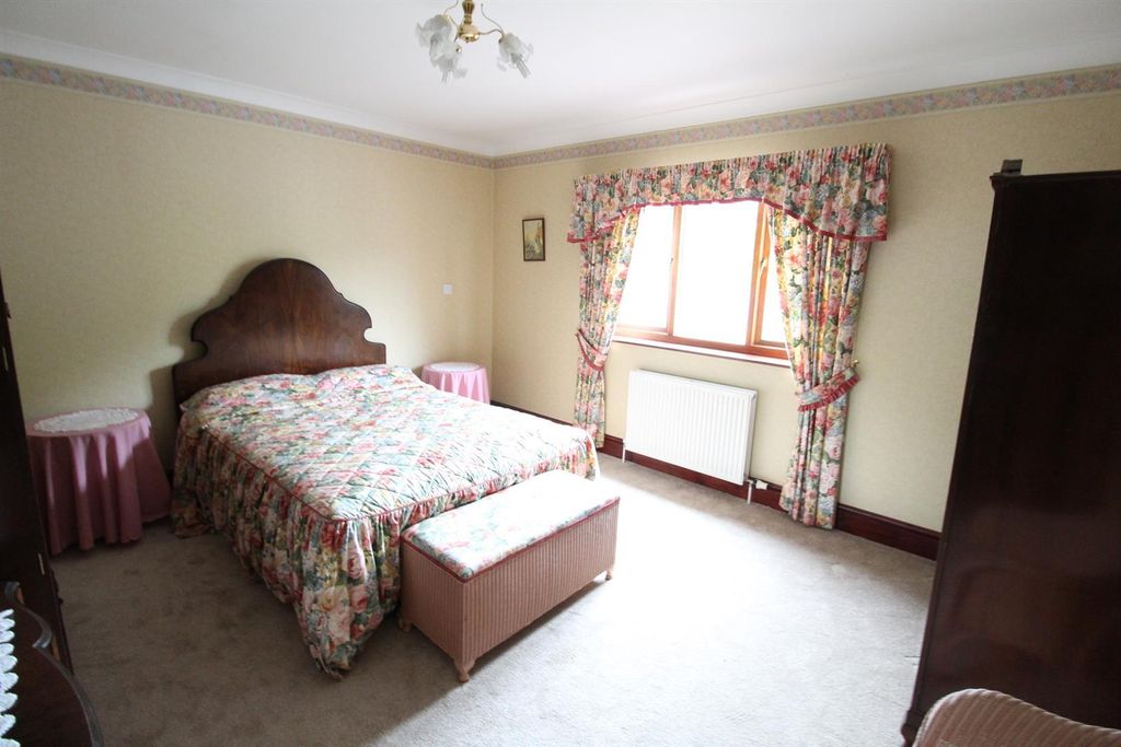 Additional image 11 of 3 bed detached bungalow for saleMaerdy Road, Betws, Ammanford SA18