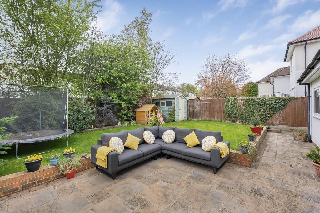 Additional image 5 of Brache Close, Redbourn, Hertfordshire, AL3