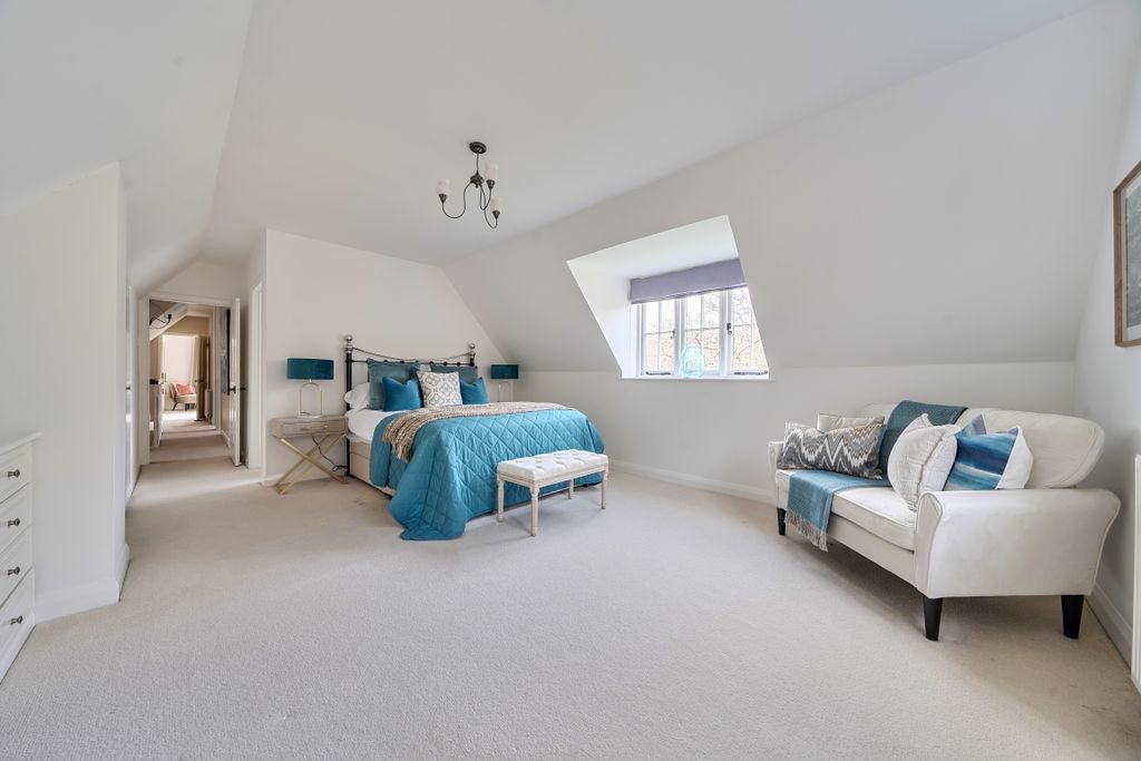 Additional image 8 of 5 bed detached house for saleChesham Road, Berkhamsted HP4