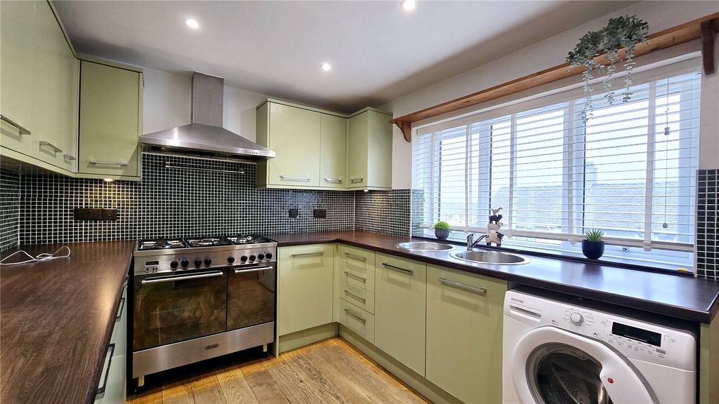 Additional image 2 of 2 bed flat for saleTan Y Bryn, Valley, Holyhead, Isle Of Anglesey LL65