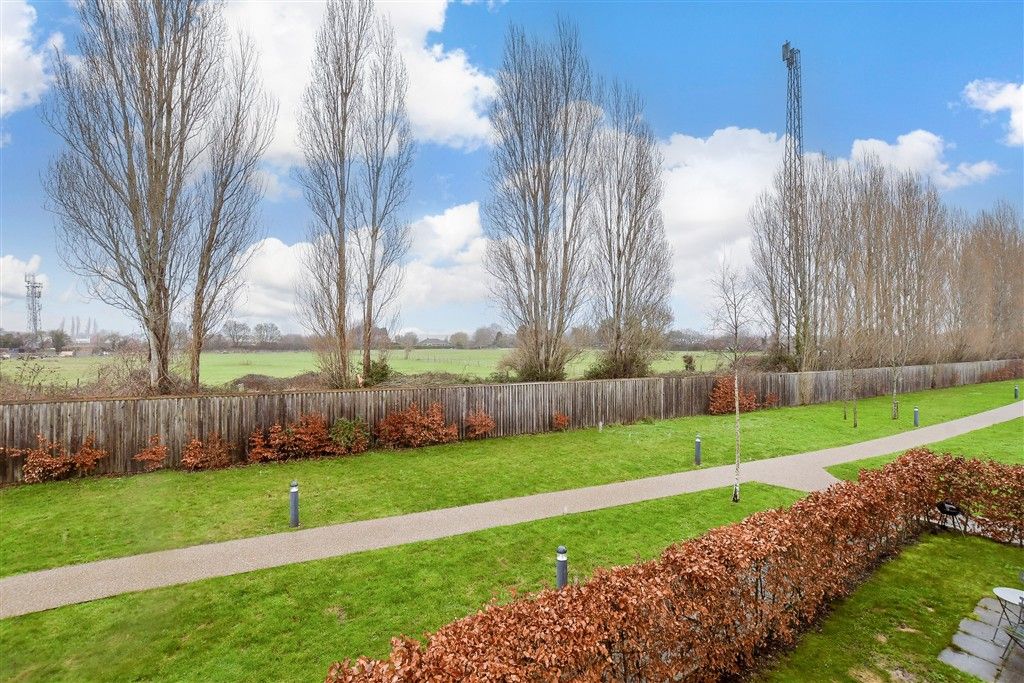 Additional image 10 of 2 bed flat for salePriors Orchard, Southbourne, Emsworth, West Sussex PO10