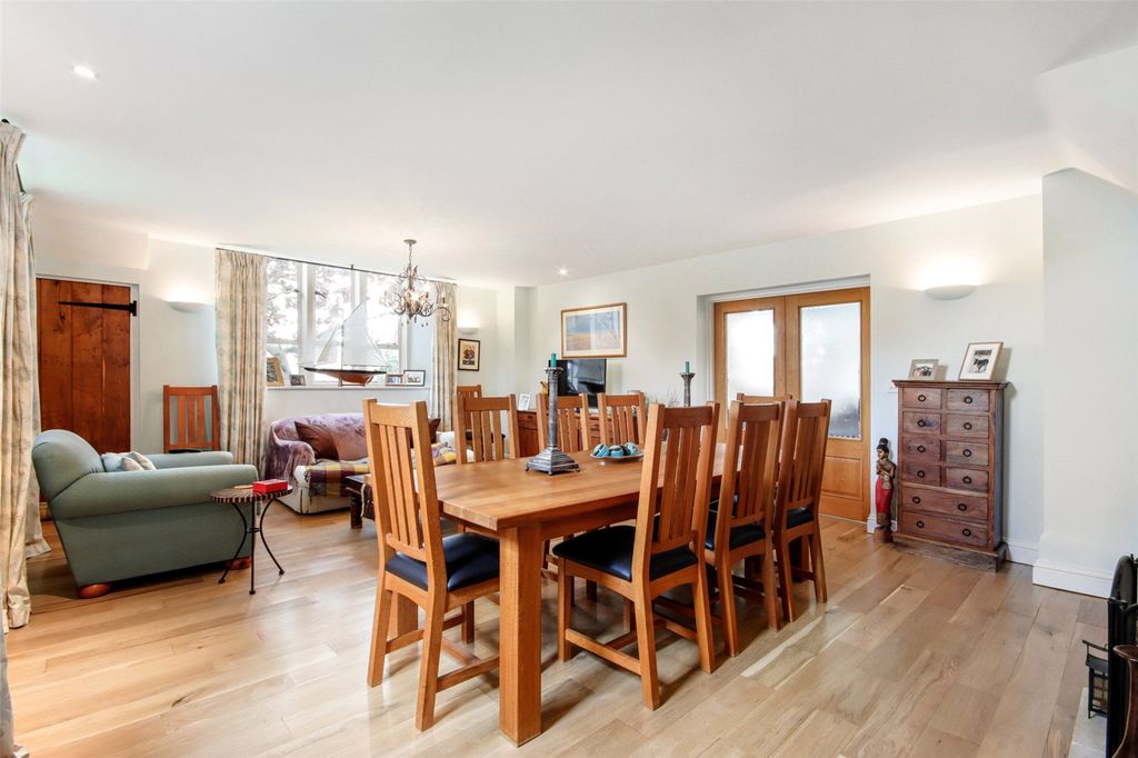 Additional image 4 of 6 bed detached house for saleThe Street, Great Chart, Ashford, Kent TN23