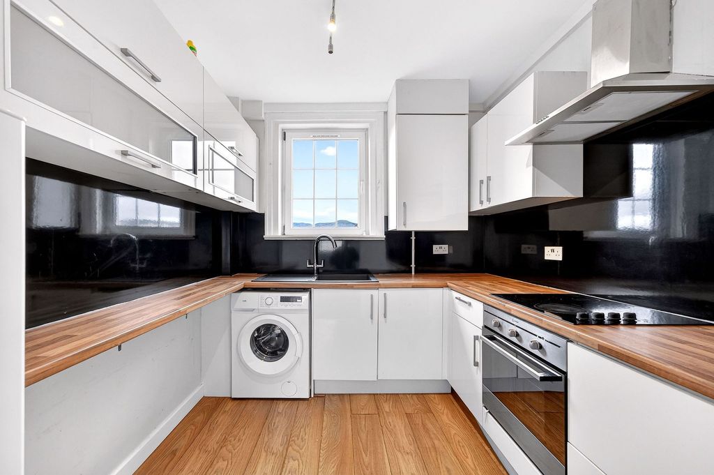 Additional image 3 of 2 bed flat for saleParkhead Loan, Edinburgh EH11