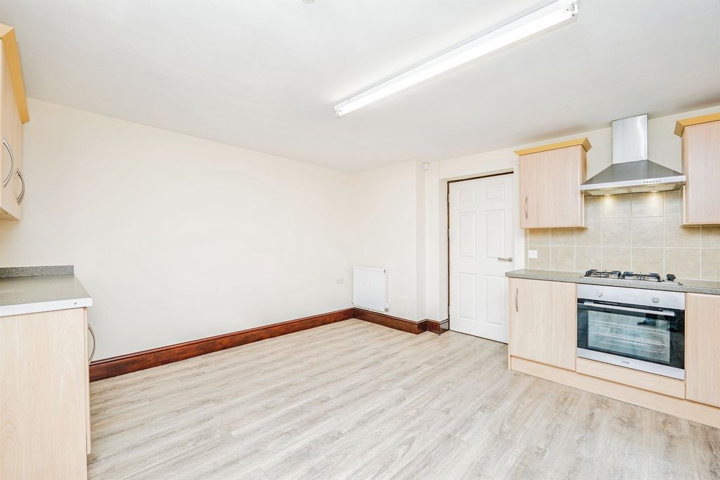 Additional image 27 of 5 bed semi-detached house for salePort Road East, Barry CF62